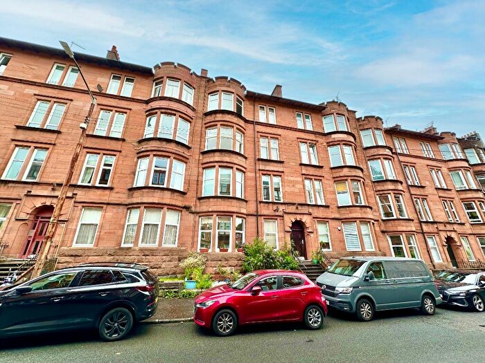 2 Bedroom Flat To Rent In Mount Stuart Street, Shawlands, Glasgow, G41