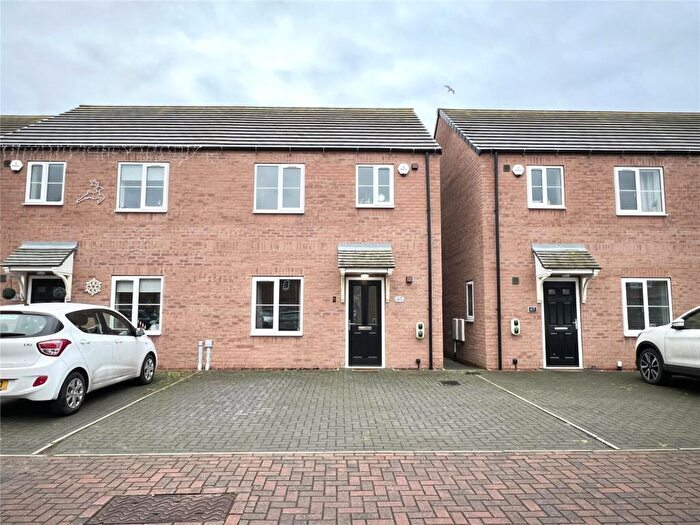 3 Bedroom Semi-Detached House For Sale In Waterworks Street, Immingham, DN40