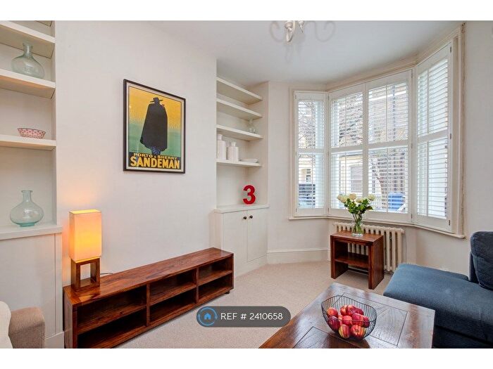 1 Bedroom Flat To Rent In Charleston Street, London, SE17