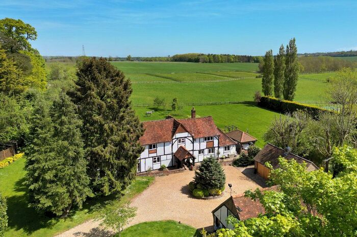 4 Bedroom Country House For Sale In Woodrow, Amersham, HP7
