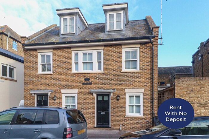 1 Bedroom Flat To Rent In Minter House, Adrian Square, Westgate-On-Sea, Kent, CT8