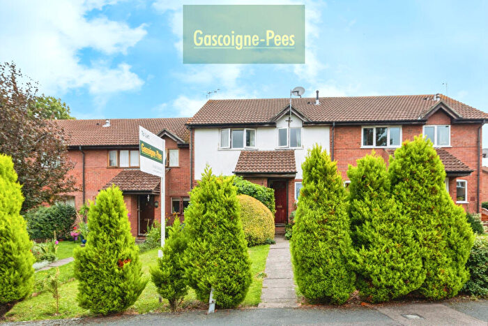 2 Bedroom Flat To Rent In Stonecrop Road, Guildford, GU4