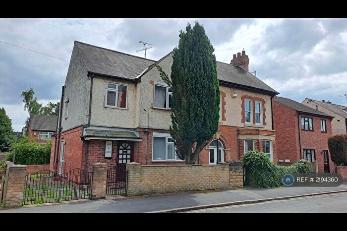 5 Bedroom Semi-Detached House To Rent In Highfield Rd, Dunkirk, Nottingham, Bed, NG7