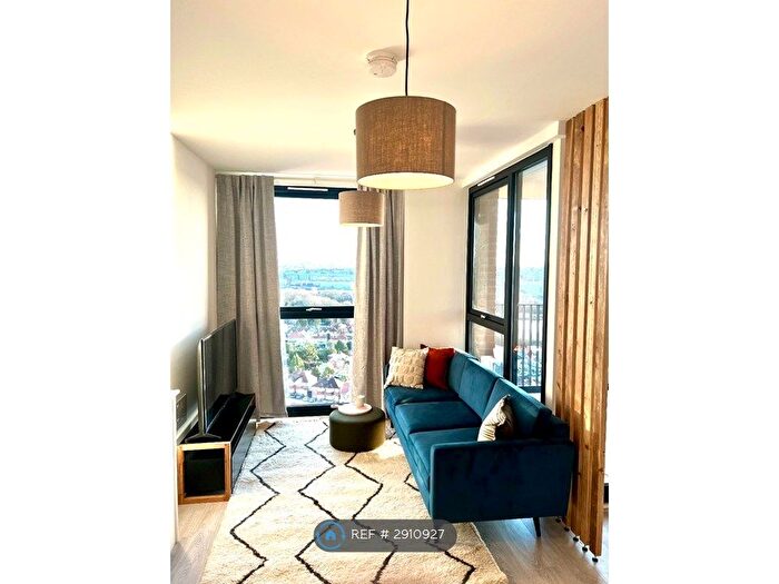 1 Bedroom Flat To Rent In Shearwater Drive, London, NW9