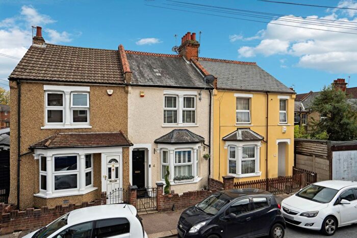 3 Bedroom Terraced House For Sale In Sandringham Road, North Watford, WD24