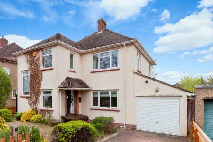 3 Bedroom Detached House To Rent In Franklin Road, Headington, OX3