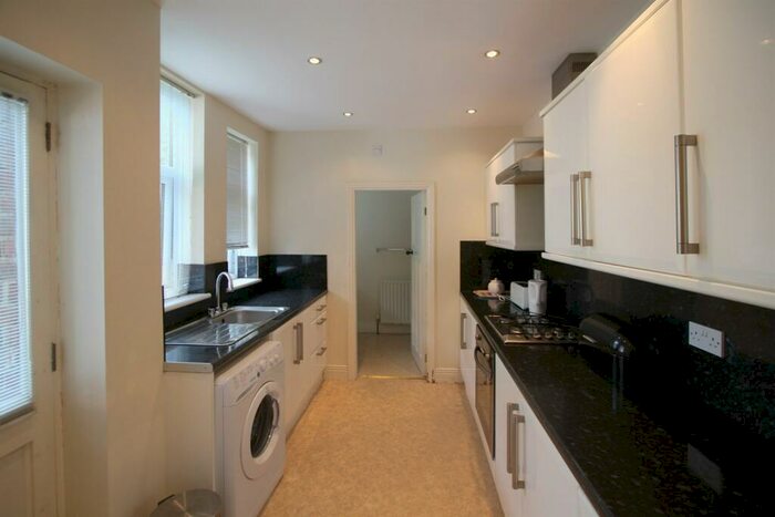 2 Bedroom Property To Rent In Sackville Road, Newcastle Upon Tyne, NE6