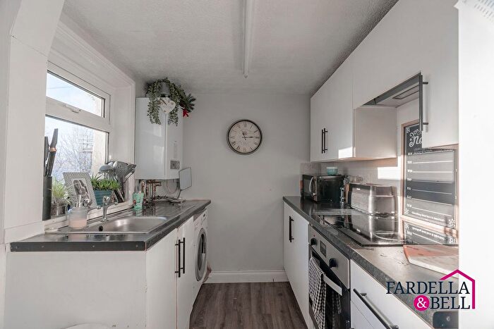 3 Bedroom Terraced House For Sale In Sutherland Street, Colne, BB8