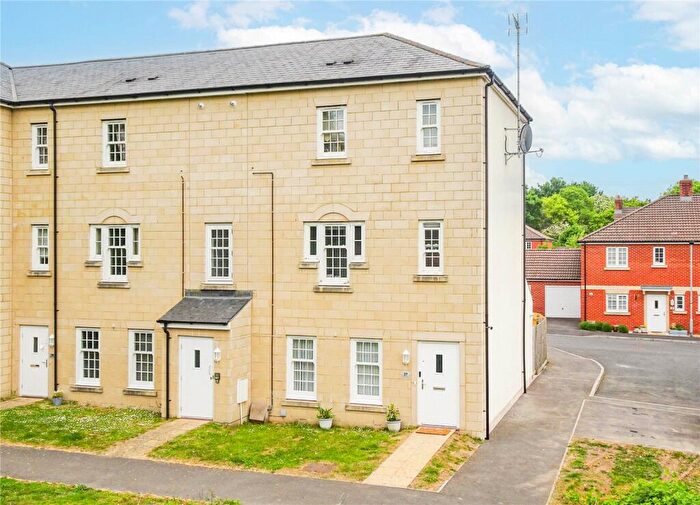 2 Bedroom End Of Terrace House For Sale In Wordsworth Way, Devizes, Wiltshire, SN10
