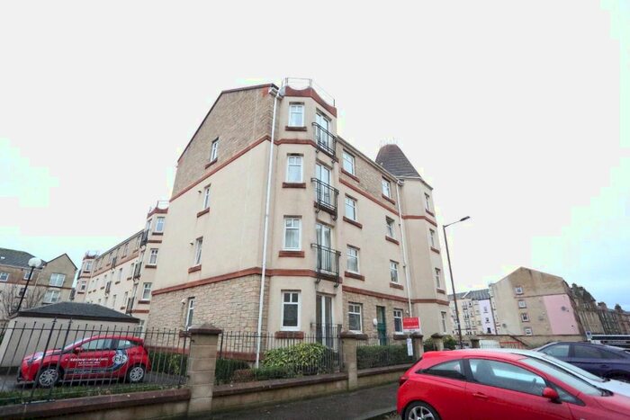 2 Bedroom Flat To Rent In Sinclair Place, Gorgie, Edinburgh, EH11