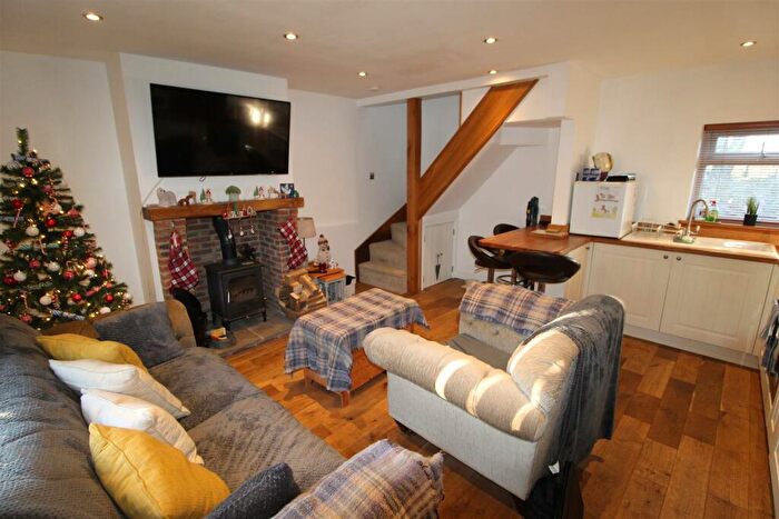 2 Bedroom Cottage To Rent In High Street, Swainby, Northallerton, DL6
