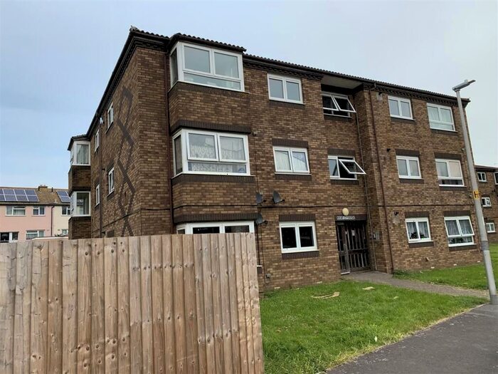 1 Bedroom Flat To Rent In Lonsdale Avenue, Weston-Super-Mare, BS23