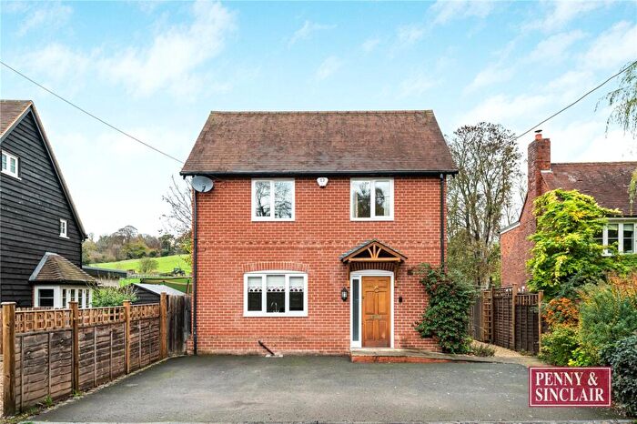 3 Bedroom Detached House To Rent In Harpsden, RG9