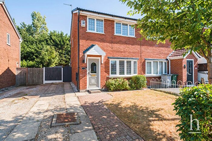 3 Bedroom Semi-Detached House For Sale In The Crofters, Wirral, CH49