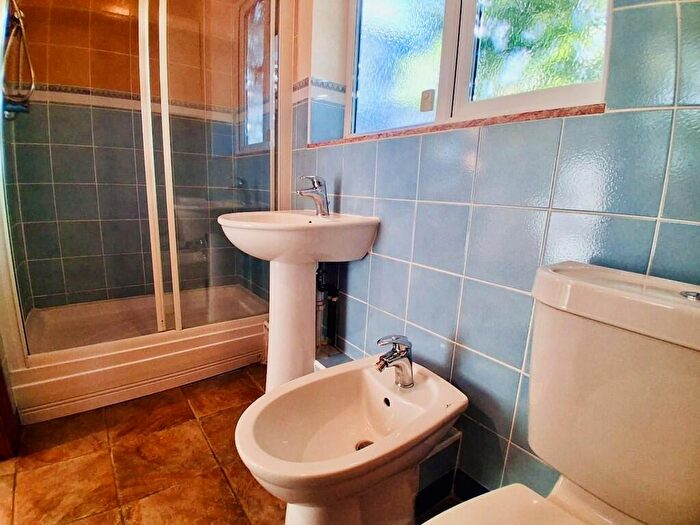 6 Bedroom Semi-Detached House To Rent In St. Barnabas Road, Cambridge, CB1