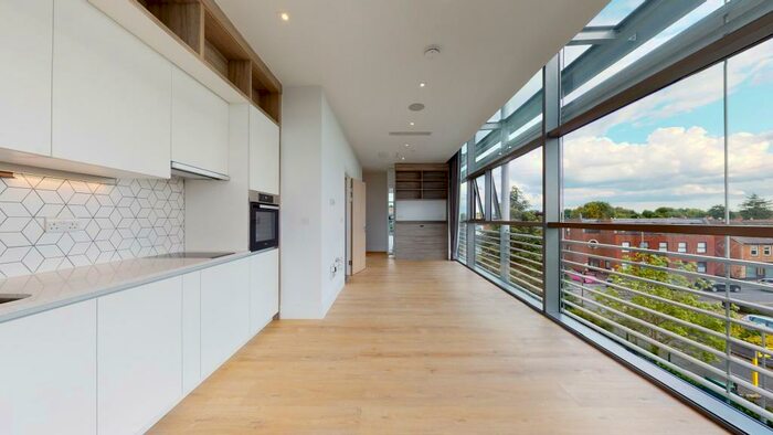 Studio To Rent In Station Road, KT15