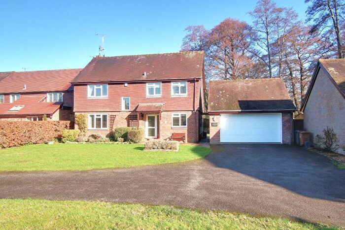 4 Bedroom Detached House For Sale In Romsey, SO51
