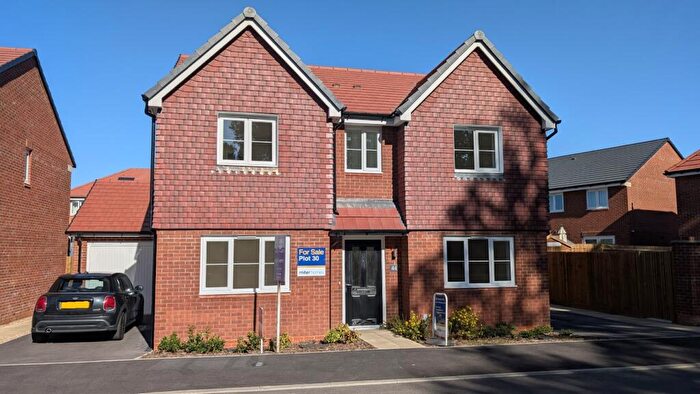 4 Bedroom Detached House For Sale In Knox Gardens, Bordon, Hampshire, GU35