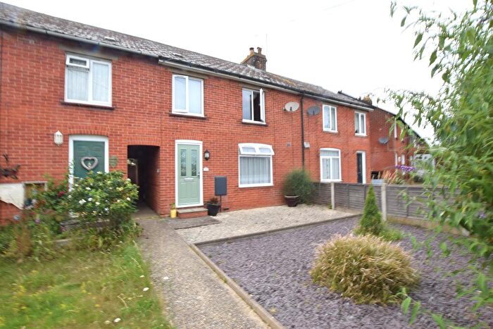 3 Bedroom Terraced House For Sale In Fenn Road, Halstead, Essex, CO9