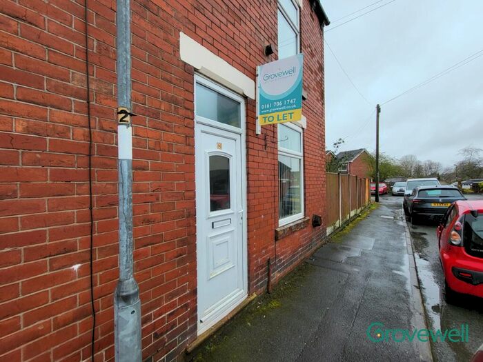 2 Bedroom Terraced House To Rent In Winward Street, Westhoughton, Bolton, BL5