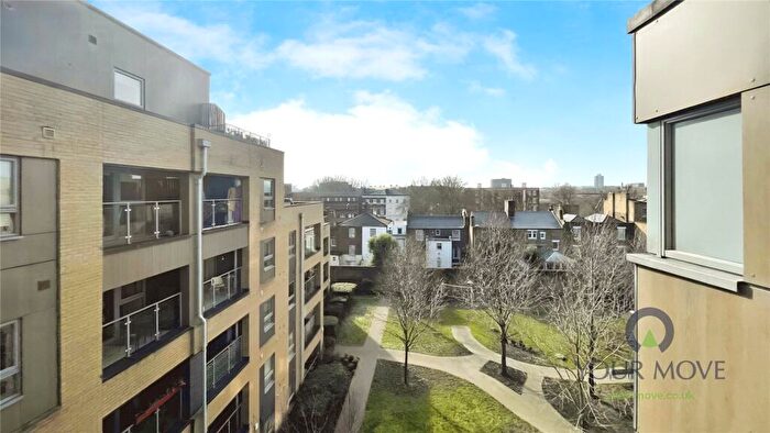 1 Bedroom Flat For Sale In Avonley Road, London, SE14