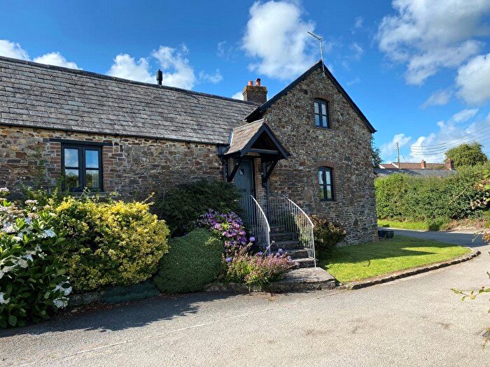 3 Bedroom Terraced House For Sale In Barton Court, Ashwater, Beaworthy, Devon, EX21