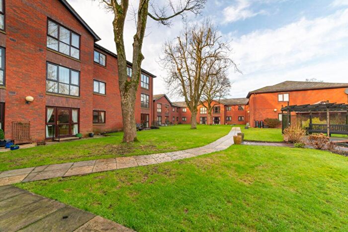 1 Bedroom Apartment For Sale In Green Lane, The Fountains Green Lane, L39