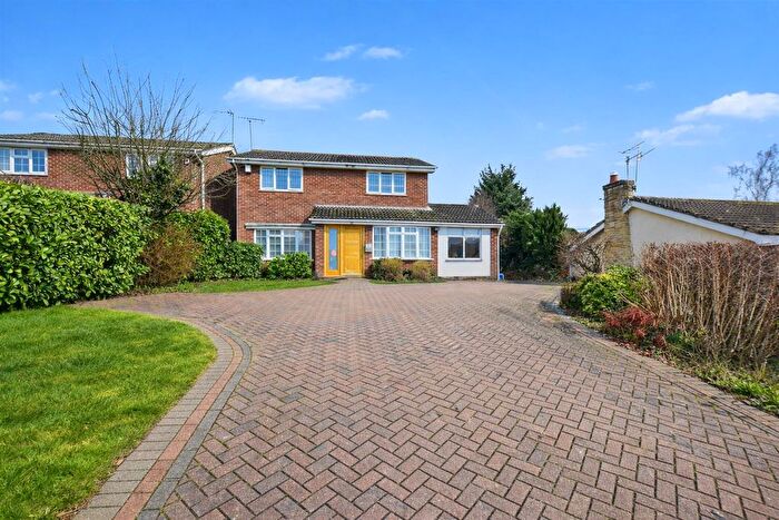 4 Bedroom Detached House For Sale In Darsway, Castle Donington, DE74