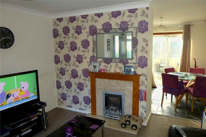 2 Bedroom Semi-Detached House To Rent In Roseberry Road, Middlesbrough TS4