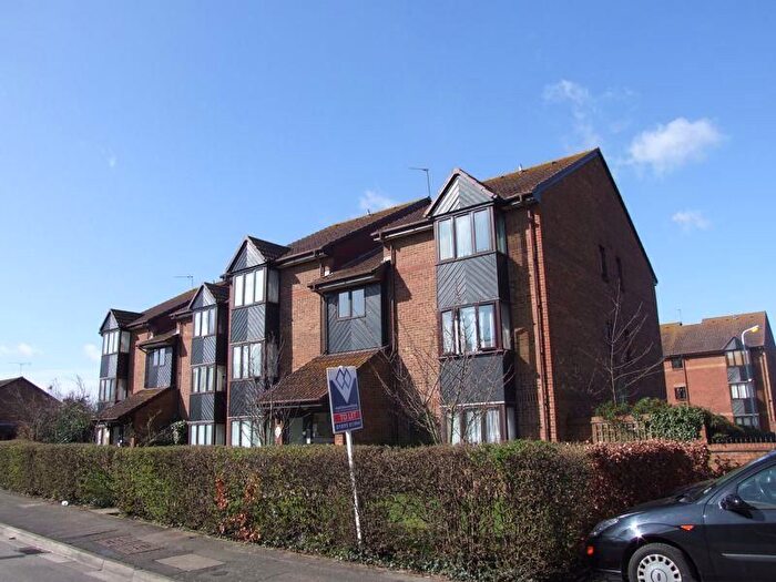 Studio To Rent In Hawthorne Crescent, West Drayton, UB7
