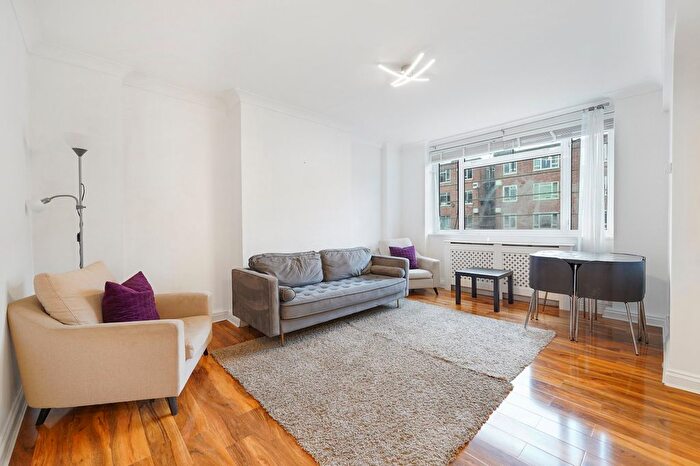 2 Bedroom Flat To Rent In Charlbert Court, Charlbert Street, NW8