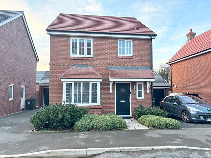 3 Bedroom Detached House To Rent In Bushby Rd, Leicester, LE2