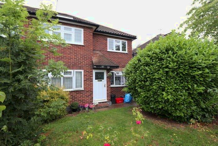 2 Bedroom Maisonette To Rent In Shevon Way, Brentwood, CM14