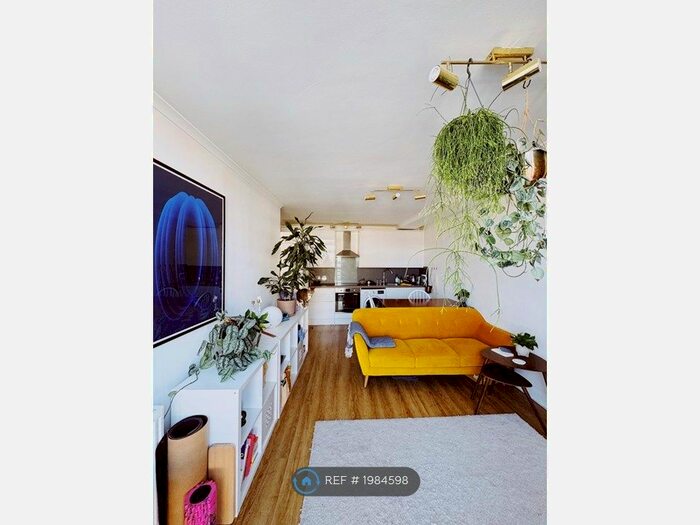 2 Bedroom Flat To Rent In London Wharf, London, E2