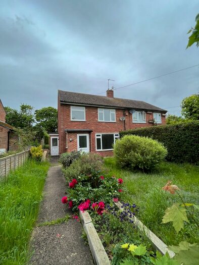 3 Bedroom Semi-Detached House To Rent In Moreton Road, Aston Upthorpe, Didcot, OX11