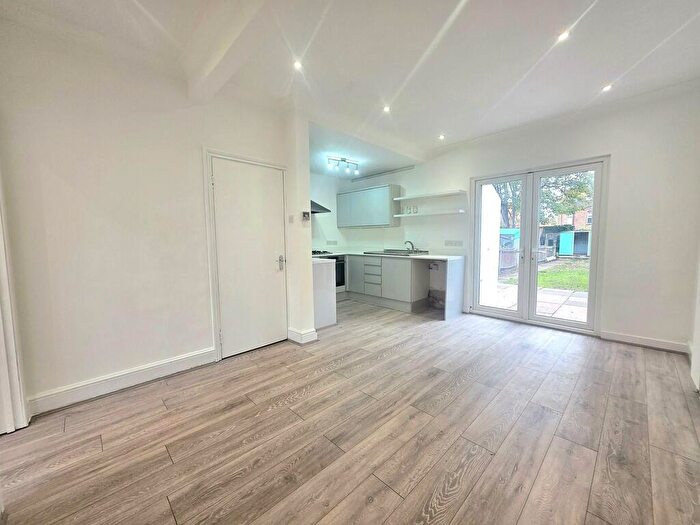 3 Bedroom Terraced House For Sale In Harrow Weald, Middlesex, HA3