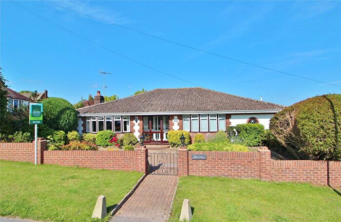 3 Bedroom Bungalow For Sale In West Hill, High Salvington, Worthing, West Sussex, BN13