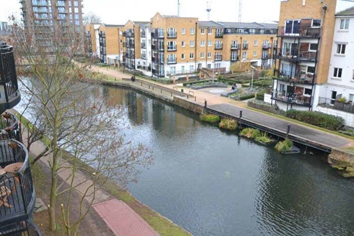 2 Bedroom Apartment To Rent In Copperfield Road, London, E3