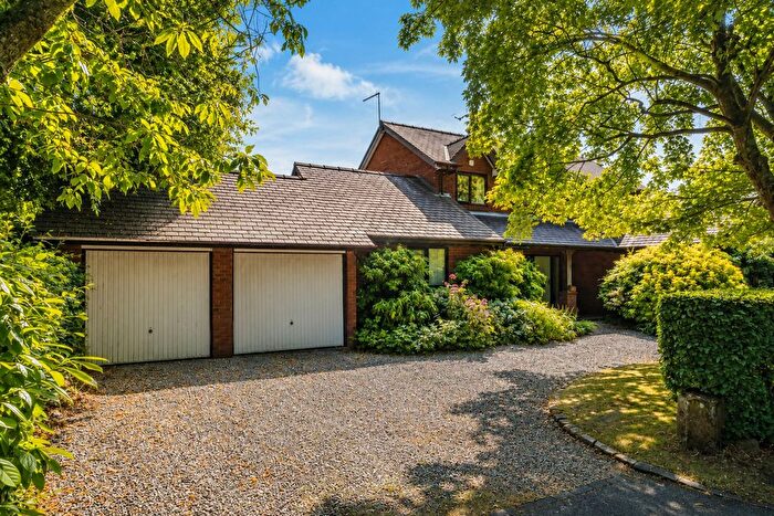 5 Bedroom Detached House For Sale In The Paddock, Rufford, L40