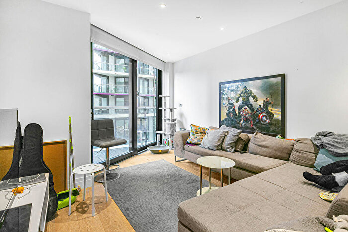 2 Bedroom Apartment To Rent In Riverlight Quay, London, SW11
