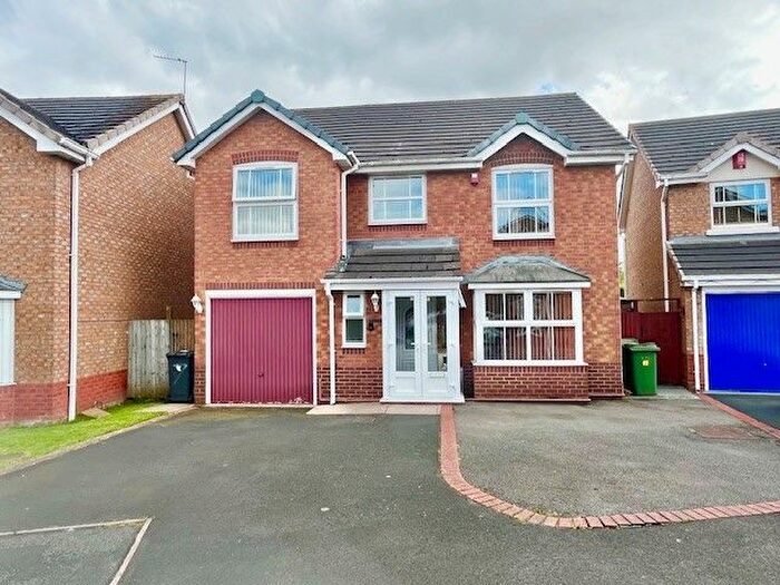4 Bedroom Detached House To Rent In Foxglove Close, Wednesfield, Wolverhampton, WV11