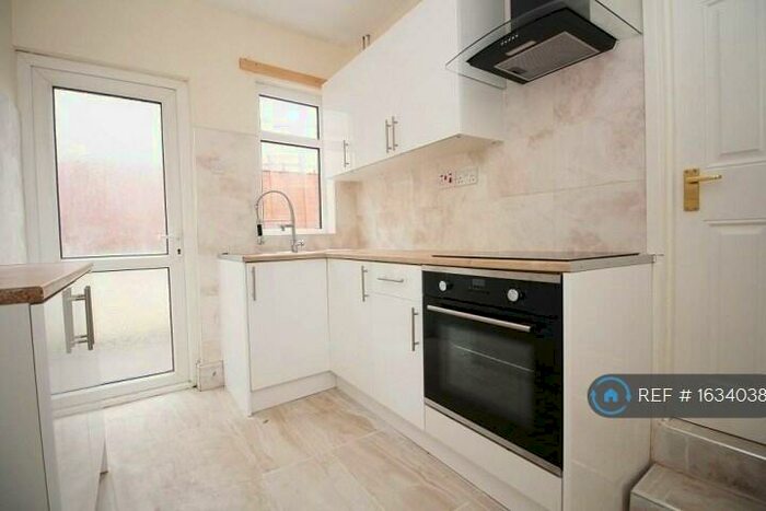 3 Bedroom Terraced House To Rent In Gelli Road, Gelli, Pentre, CF41