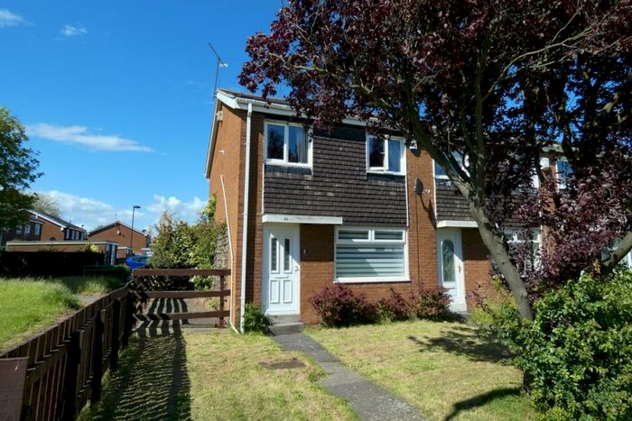 3 Bedroom End Of Terrace House To Rent In Marlborough Court, Kingston Park, Newcastle Upon Tyne, NE3