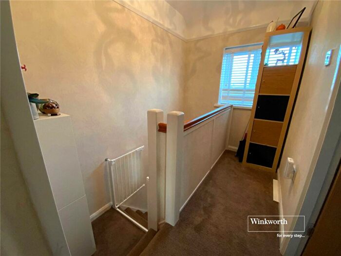 2 Bedroom Terraced House For Sale In Grange Road, Christchurch, Dorset, BH23