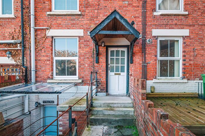 1 Bedroom Flat For Sale In Henry Street, Ross-On-Wye, Herefordshire, HR9