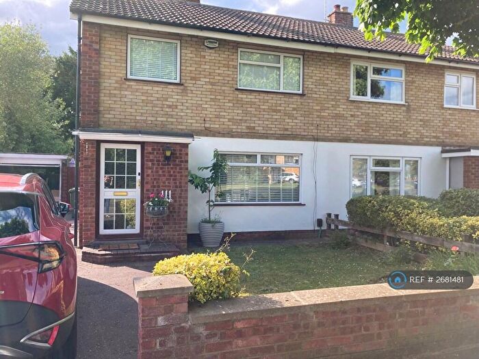 3 Bedroom Semi-Detached House To Rent In Atherstone Avenue, Peterborough, PE3