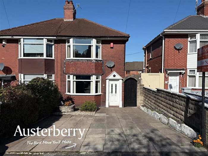 2 Bedroom Semi-Detached House For Sale In Belgrave Crescent, Dresden, Stoke-On-Trent, ST3