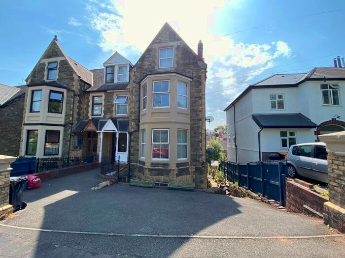 1 Bedroom Flat To Rent In Oakfield Road, Newport, NP20