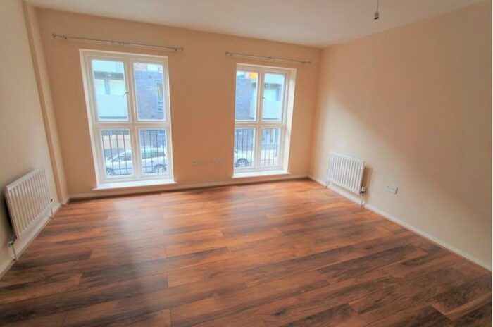 4 Bedroom Property To Rent In Duckett Street, London, E1