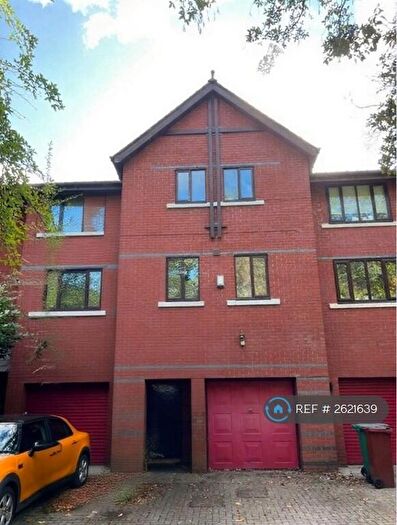 3 Bedroom Terraced House To Rent In Palatine Road, Manchester, M20